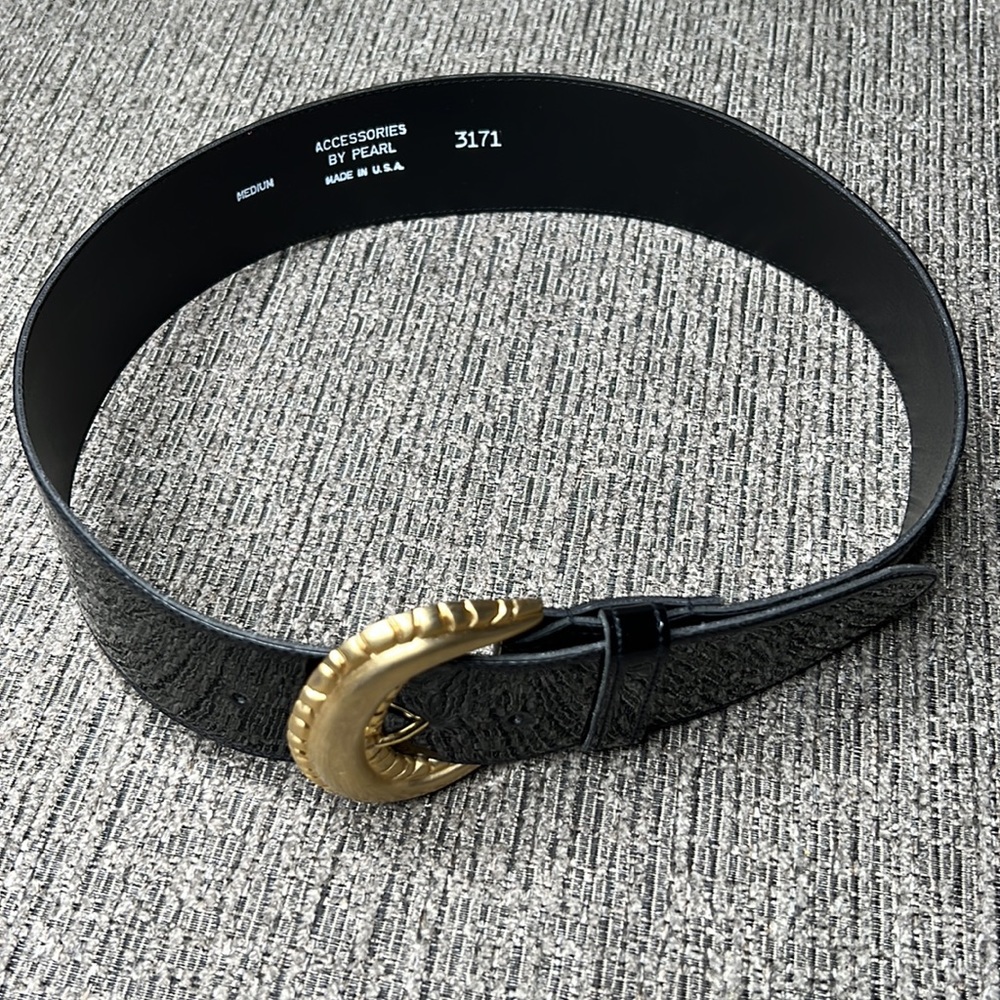 Accessories by Pearl black shiny belt size medium - Picture 10 of 10
